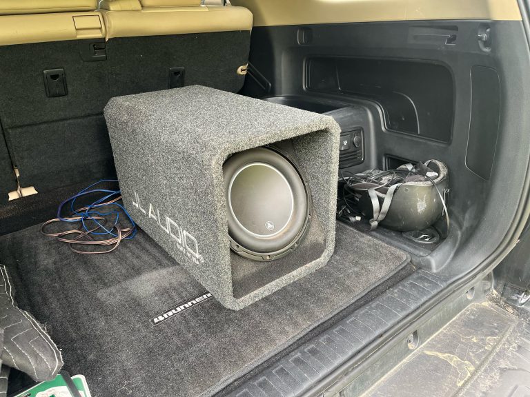 How Much to Put New Speakers in Car