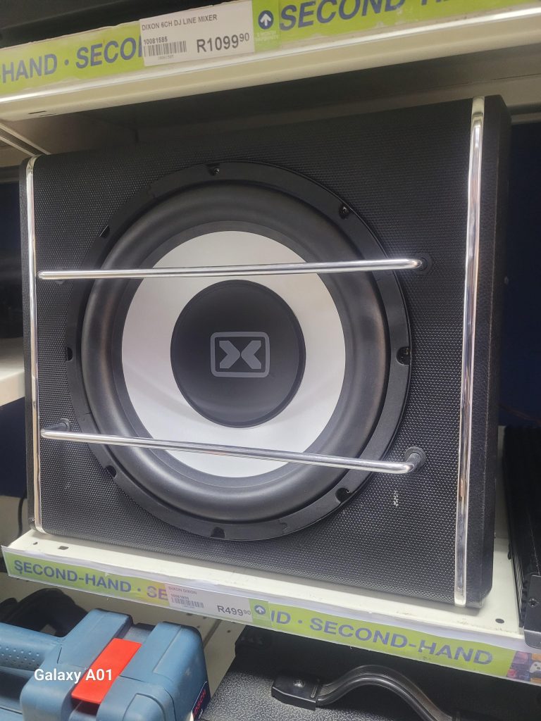 How to Connect Car Subs to Home Stereo